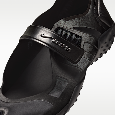 NikeSKIMS Rift Satin Women's Shoes. Nike.com